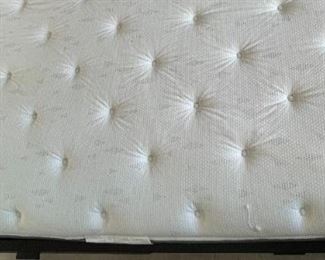 King Rustic Reclaimed Wood Metal Frame Bed with Frame & Mattress Frame: 63 x 79 x 86in<BR>Mattress: 80 long x 76in HxWxD