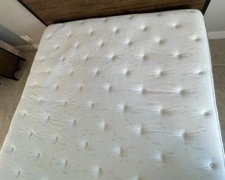 King Rustic Reclaimed Wood Metal Frame Bed with Frame & Mattress Frame: 63 x 79 x 86in<BR>Mattress: 80 long x 76in HxWxD