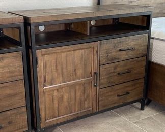 2pc Rustic Reclaimed Wood Metal Frame Nightstands PAIR B4377-36 Media Chest 38 x 44 x 19in HxWxD