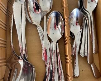 Partial Reed & Barton Stainless Flatware Hammered 58pc