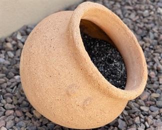 Rustic Side Pot Planter #2 16 x 14 x 12in HxWxD