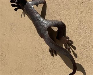 Rustic Metal Lizard Wall Decor 38 x 14 x 6in HxWxD