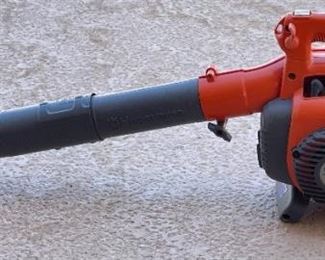 Husqvarna 125B Gas Leaf Blower 36 inches long