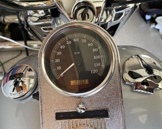 2005 Harley Davidson FLHRCI Road King Classic