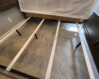 Queen Crown Mark Rustic Panel Wood Bed w/ Revive mattress Frame: 57.5 x 64 x 83.5in<BR>Mattress: 60 x80in