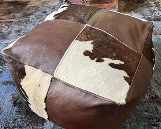 Cowhide Ottoman Square 24 x 24 x 16in HxWxD