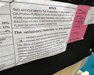 Parker House contemporary Recliner Chair 41.5 x 32 x 36in HxWxD