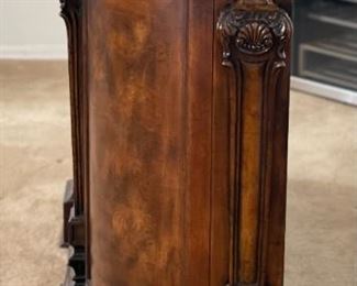 4pc Marble Top Wine Bar & 3 Stools/ Chairs Bar: 42.5 x 68 x 20.25<BR>Barstools: 46 x 25 x22in <BR> Seat: 30 inches HxWxD