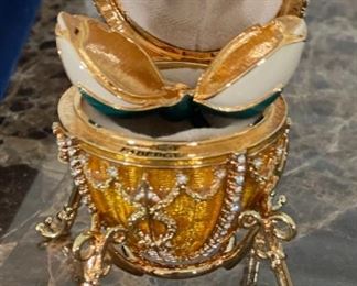 Faberge Imperial Egg Rosebud Egg Authentic Egg: 3 x 2.25in