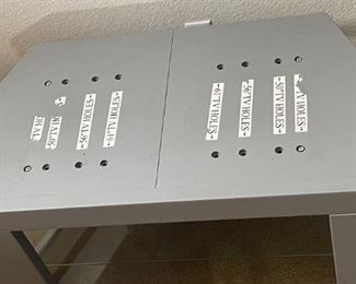 Contemporary TV Stand 20 x 43 x 21in HxWxD