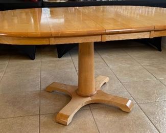 Giguère & Morin Natural Maple Table & 4 Chairs Giguere Table: 29.5 x 41.5 x 41.5-68-80in HxWxD