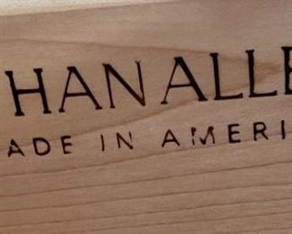 Ethan Allen Natural Maple Coffee Table With Storage. 15.5 x 38 x 38in HxWxD