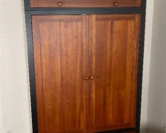 Ethan Allen American Impressions AV/Wardrobe Cabinet Cherry & Ebony 85 x 48 x 25in HxWxD