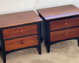 2pc Ethan Allen American Impressions Nightstands PAIR Cherry & Ebony 22.75 x 24.75 x 17.25in HxWxD