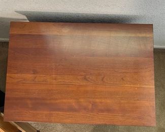 2pc Ethan Allen American Impressions Nightstands PAIR Cherry & Ebony 22.75 x 24.75 x 17.25in HxWxD