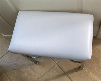 Vanity Stool 16 x 18 x 11in HxWxD