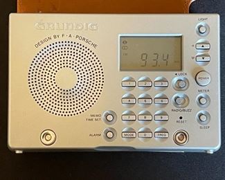 Grundig Porsche Shortwave Radio YB-P 2000 AM FM SW1 SW2 Light Alarm Lock