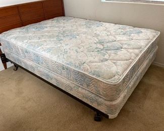 Full Size Bed Mattress/Box Spring/Frame/Headboard 52 x 74in