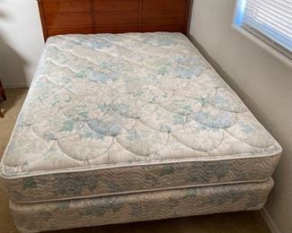 Full Size Bed Mattress/Box Spring/Frame/Headboard 52 x 74in