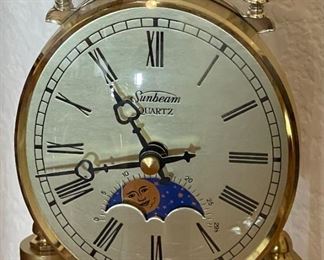 Sunbeam Quartz Anniversary Clock 9.5 inches high