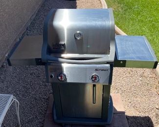 Weber Spirit S210 Propane Grill 48 x 27 x 22in HxWxD