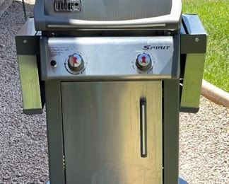 Weber Spirit S210 Propane Grill 48 x 27 x 22in HxWxD