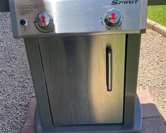 Weber Spirit S210 Propane Grill 48 x 27 x 22in HxWxD