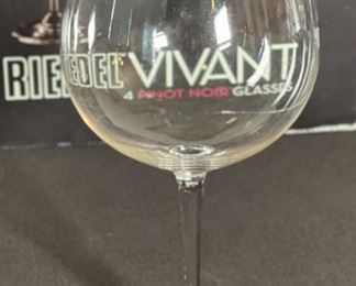 #2 Riedel Vivant 4 Pinot Noir Glasses wine in box Glass: 8.5in H x 2.75in dia at opening