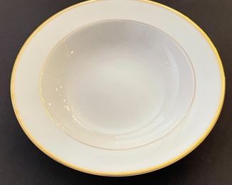 65+pc Mikasa Classic Gold China Set L3201 65+pc