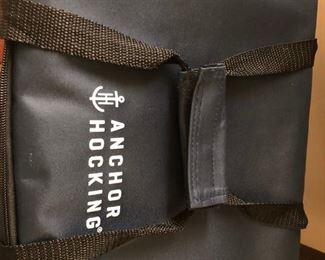 Anchor Hocking Casserole carrier with lidded glass dish