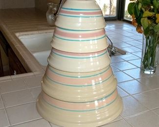 McCoy Ringworm Bowl Set