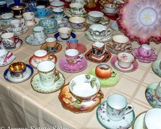 TABLES FULL of Ceramics - Crystal - Glassware