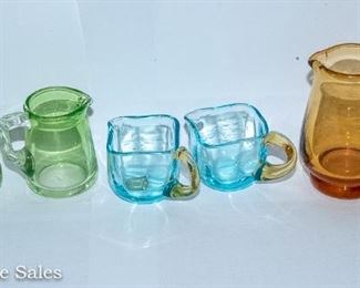 TABLE FULL of creamers