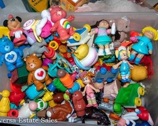 Toys - Dolls - Stuffed Animals