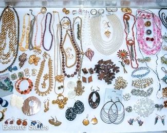 Vintage Jewelry