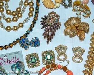 Vintage Jewelry