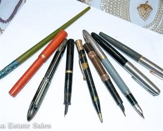 Vintage fountain pens