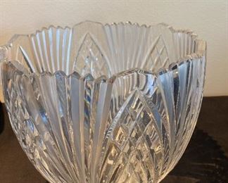 136 Kusak Crystal Vase