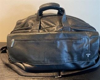 164 Tumi Leather Travel Bag