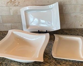 223 Villeroy Boch Serving Bowl And Plates