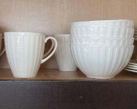 229 Wedgwood Night And Day Bone China Set