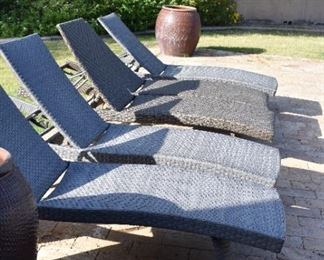 5 wicker chaise lounges