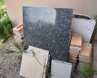 Granite pieces and tiles