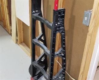 Milwaukee hand truck