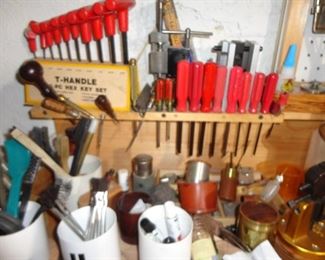 MANY TOOLS