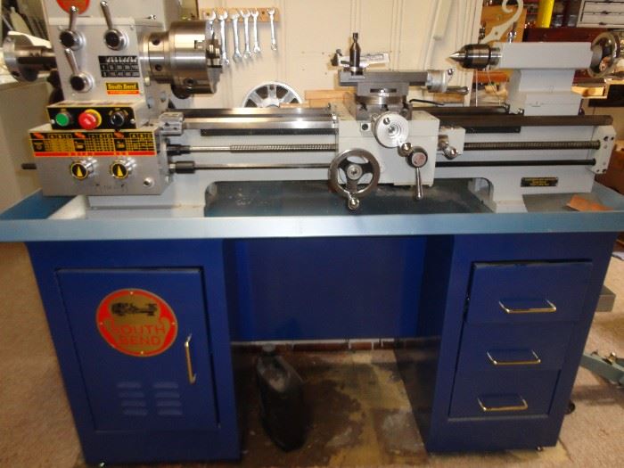 SOUTH BEND LATHE SB1007 WITH ACCESSORIES 