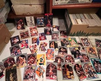 There are lots more pics of the cards later on!