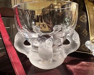 Ohh ahhh!!! The very rare Lalique owl  bowl!!! Signed, beautiful and in nice condition.