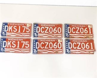 Vintage 1976 Michigan License Plate Pairs
