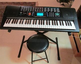 Concertmate 980 keyboard with stand & stool